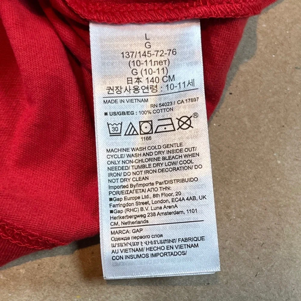Gap Kids Girls Modern Red Snowflake Heart Long Sleeve Graphic Tee Shirt L 10 NWT
